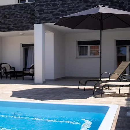 New With Pool, 600 M From The - By Traveler Tourist Agency Krk Id 2164