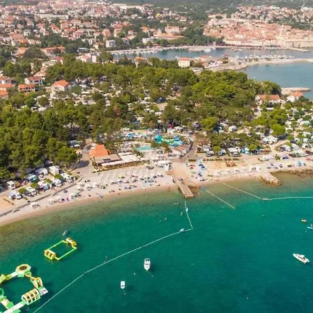 New With Pool, 600 M From The - By Traveler Tourist Agency Krk Id 2164 Villa Pinezići