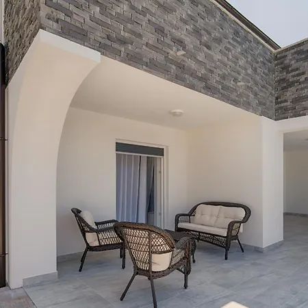 Villa New With Pool, 600 M From The - By Traveler Tourist Agency Krk Id 2164 *