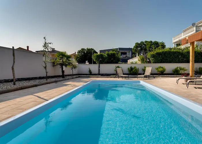 Vila New With Pool, 600 M From The - By Traveler Tourist Agency Krk Id 2164